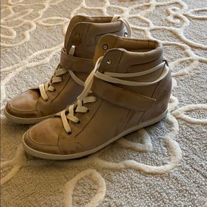 Paul Green Sneaker Wedges sz 7